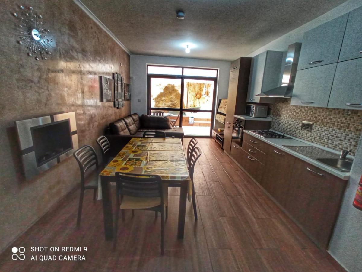 Town House With Private Pool In Village Centre Kalkara Exteriör bild