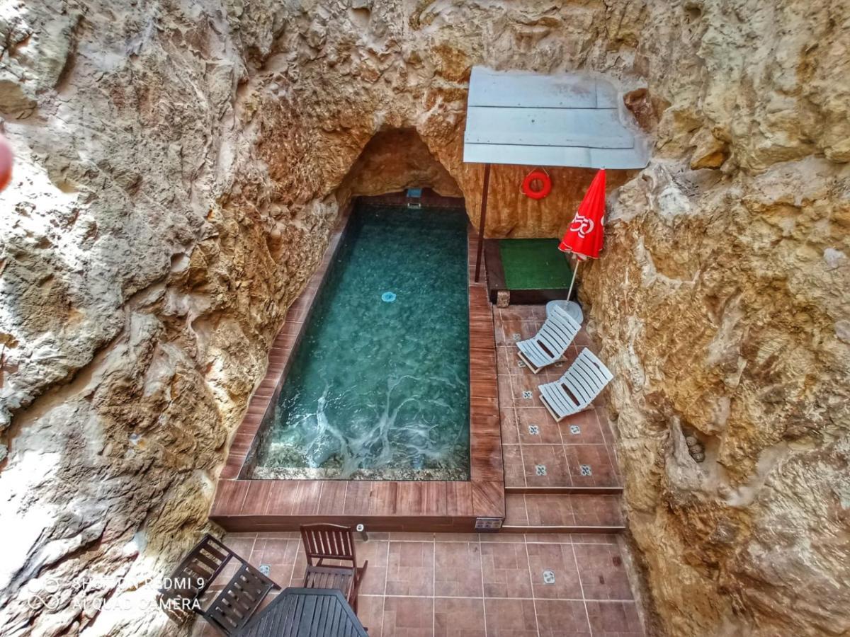 Town House With Private Pool In Village Centre Kalkara Exteriör bild